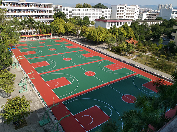 硬地丙烯酸球场