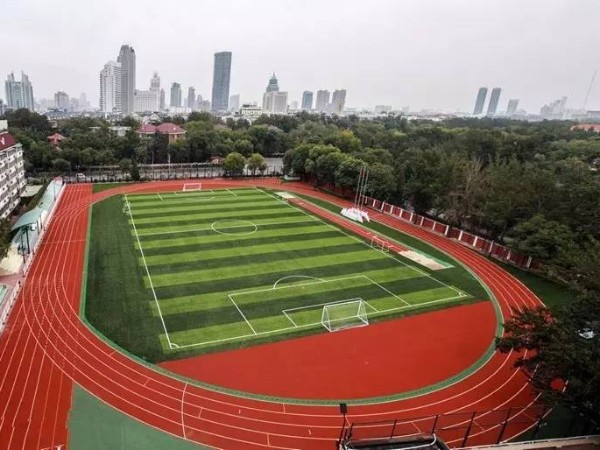 新国标透气型塑胶跑道
