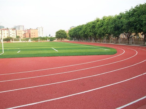 新国标透气型塑胶跑道