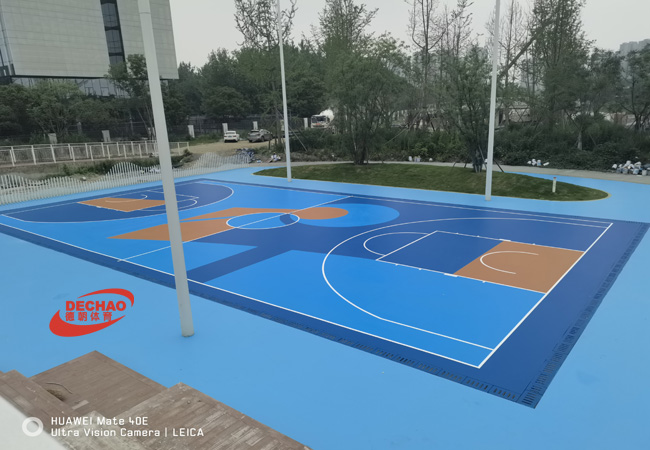 湖北篮球场地面材料