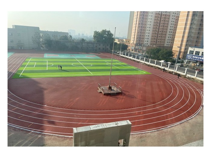 吉林学校运动场
