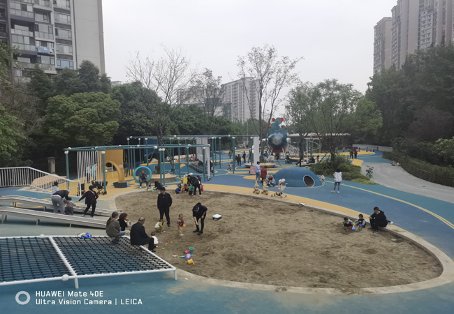 彩色EPDM塑胶跑道