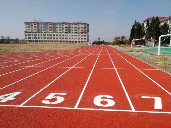 山东新国标塑胶跑道